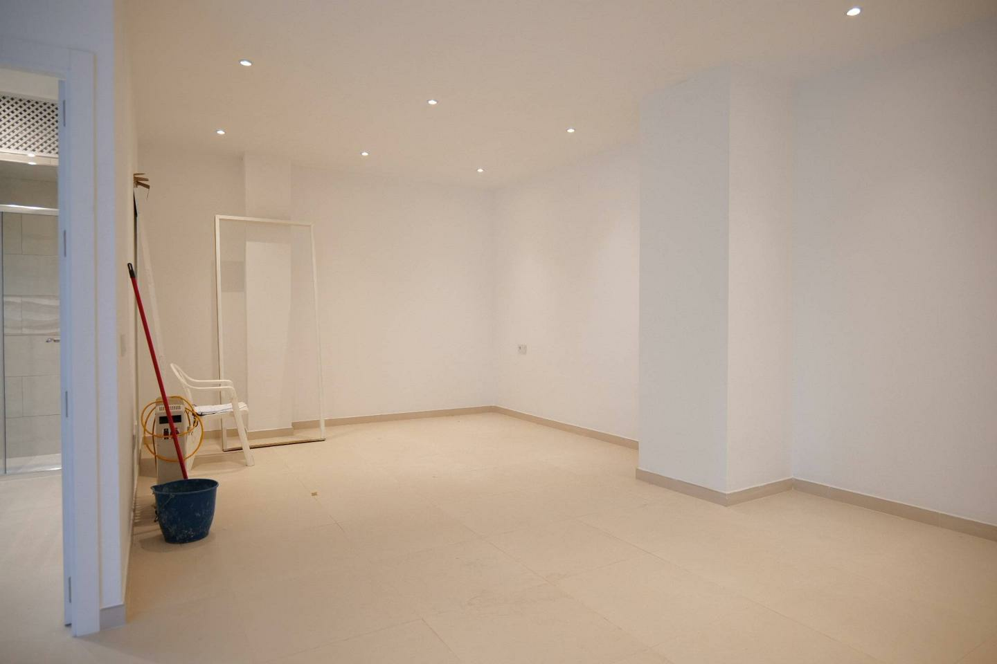 4285332-20c52c56-dc8013 Studio In Ronda, Spain (58 M²)