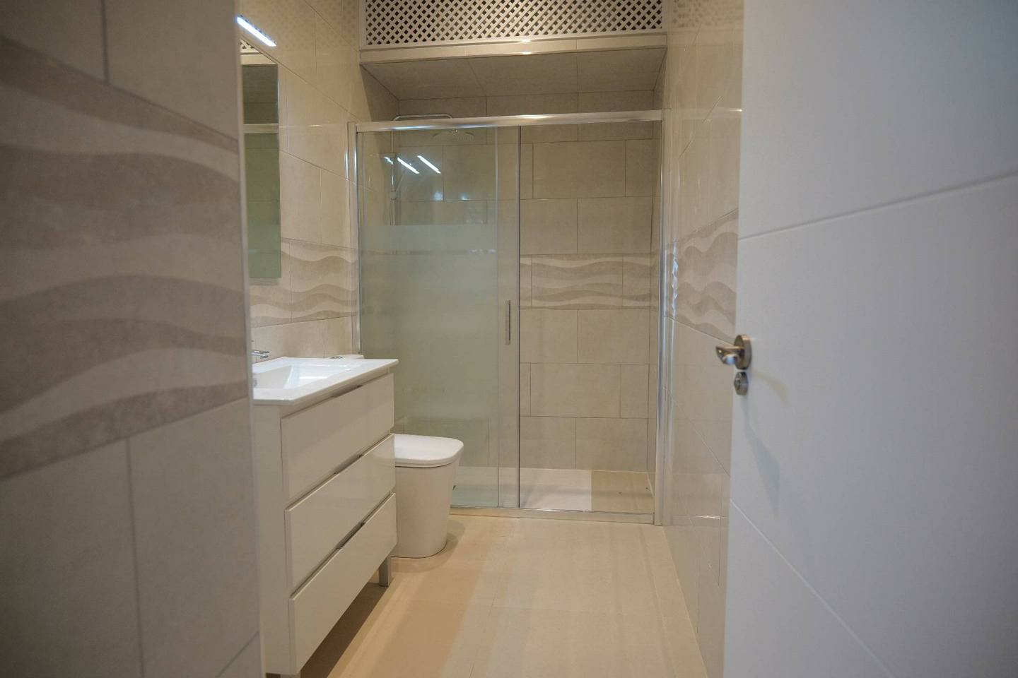 4285332-7bf3bbd7-a68560 Studio In Ronda, Spain (58 M²)