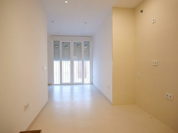 Studio In Ronda, Spain (58 M²)