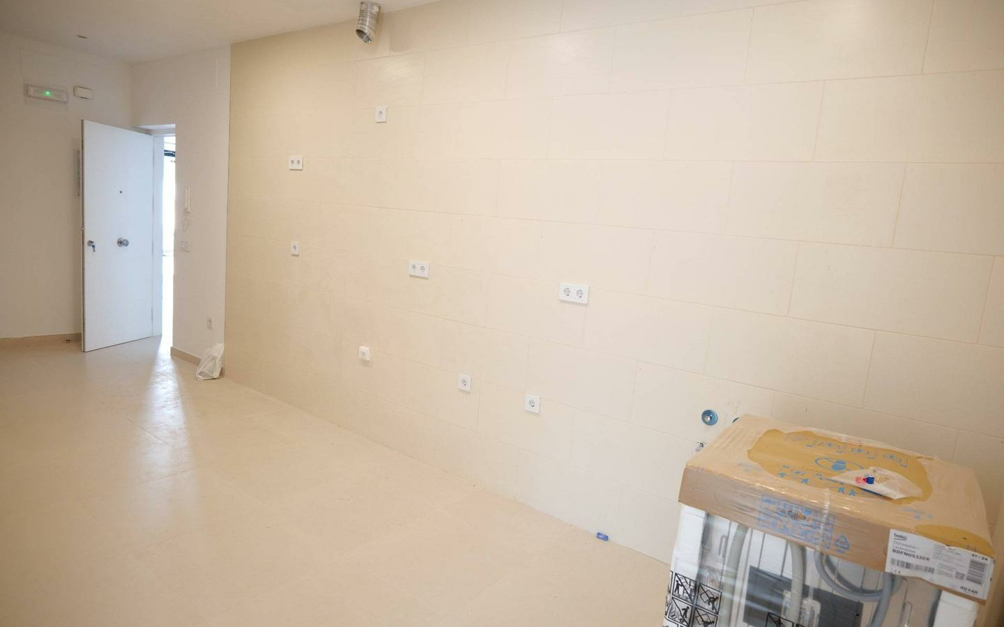 2-bedroom Flat In Ronda, Spain (68 M²)