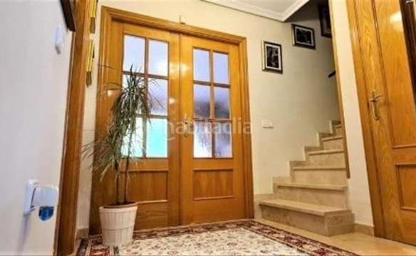 3-bedroom Terraced House In L’alfas Del Pi, Spain (140 M²)