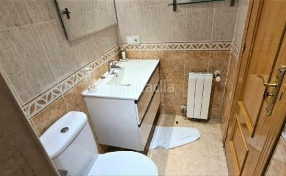 3-bedroom Terraced House In L’alfas Del Pi, Spain (140 M²)
