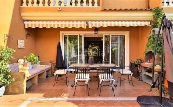 3-bedroom Terraced House In L’alfas Del Pi, Spain (140 M²)