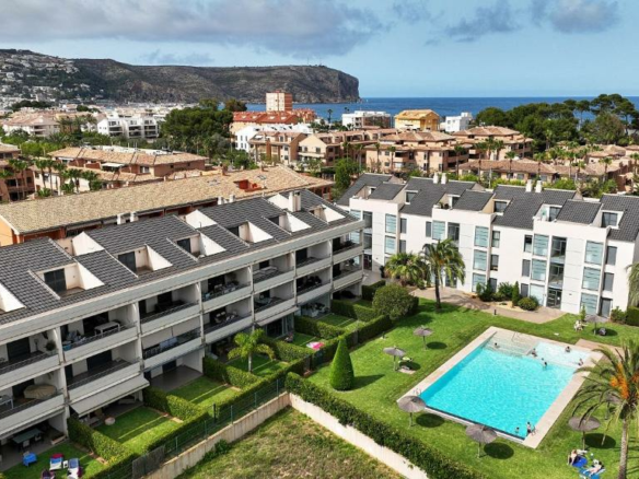 2-bedroom Apartment In Jávea, Spain (102 M²)