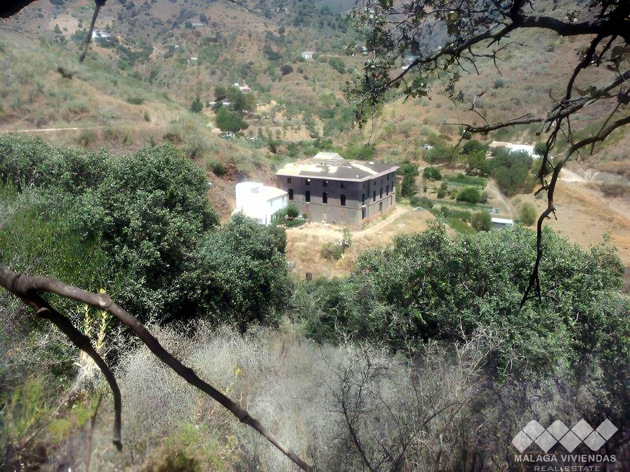 5a55570a-0003786615-0cb419 Land In Málaga, Spain (5.409 M² Plot)