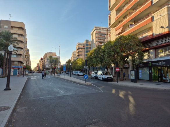 3-bedroom Flat In Elche, Spain (96 M²)
