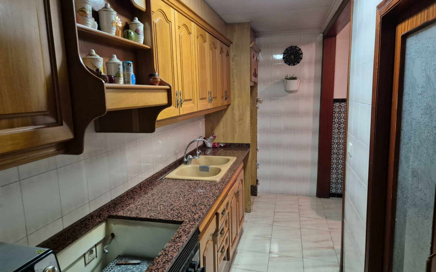3-bedroom Flat In Elche, Spain (96 M²)