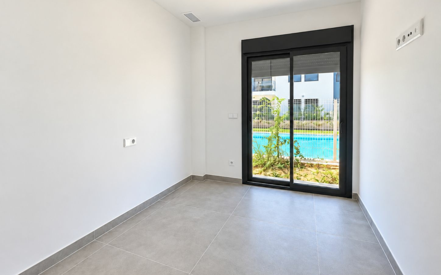 3-bedroom Apartment In Jávea, Spain (100 M²)