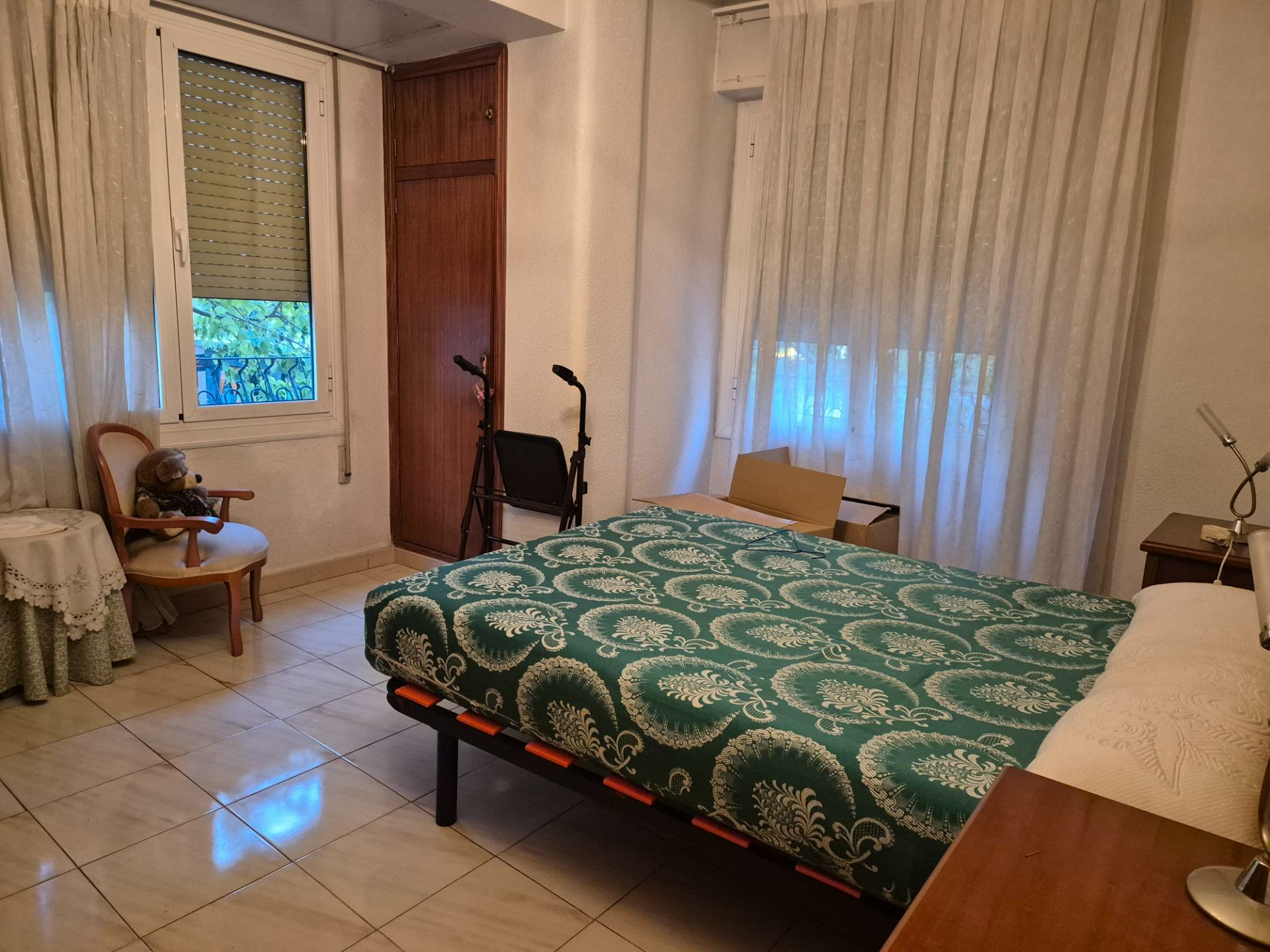 6-7-62acf0 3-bedroom Flat In Elche, Spain (96 M²)