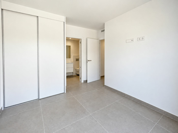 3-bedroom Apartment In Jávea, Spain (100 M²)