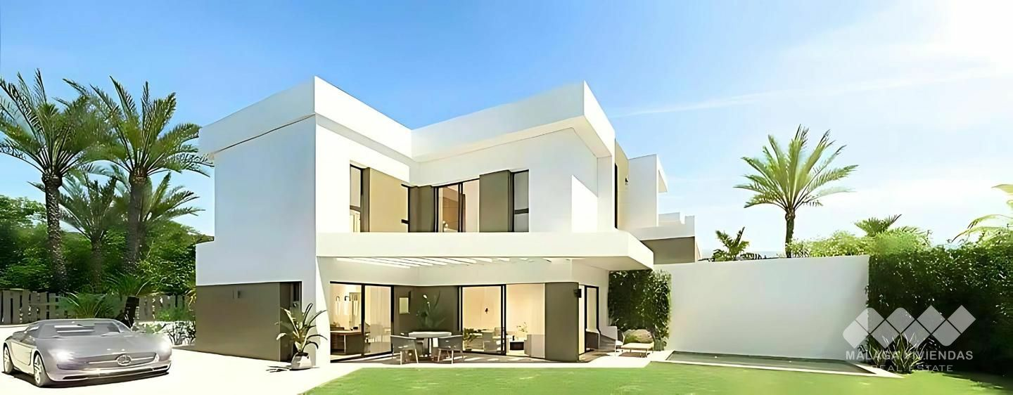 4-bedroom Semidetached In Alhaurín De La Torre, Spain (220 M²)