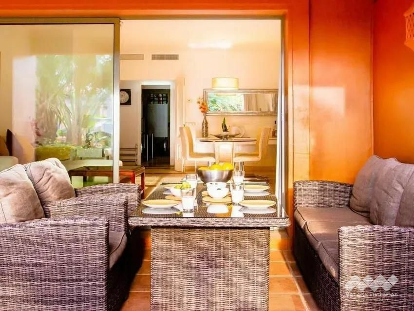 2-bedroom Flat In Estepona, Spain (128 M²)