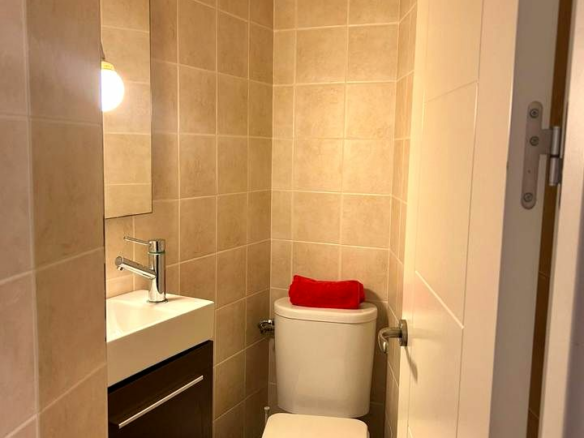 3-bedroom Flat In Málaga, Spain (100 M²)