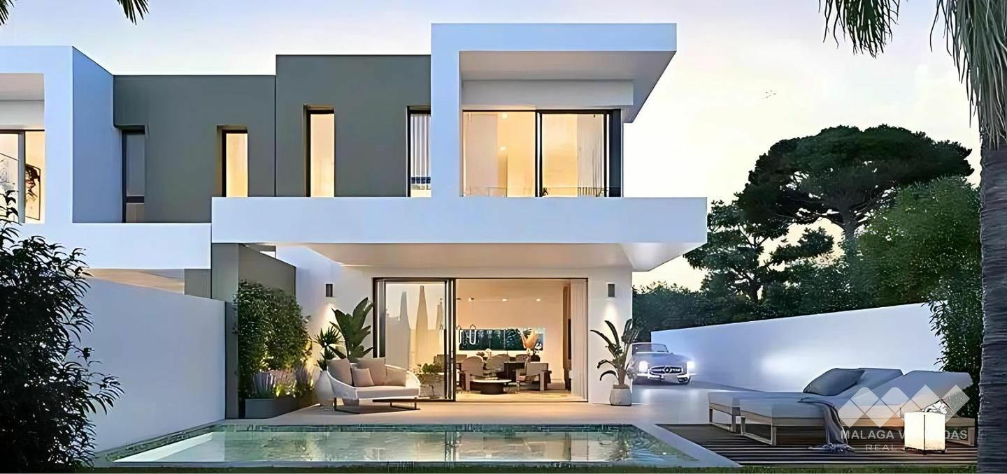 4-bedroom Semidetached In Alhaurín De La Torre, Spain (220 M²)