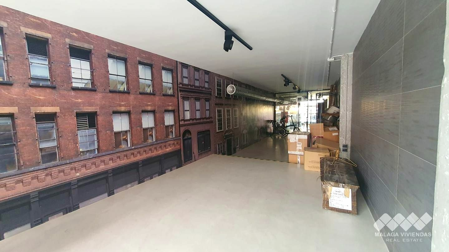 3-bedroom Shop In Alhaurín De La Torre, Spain (85 M²)