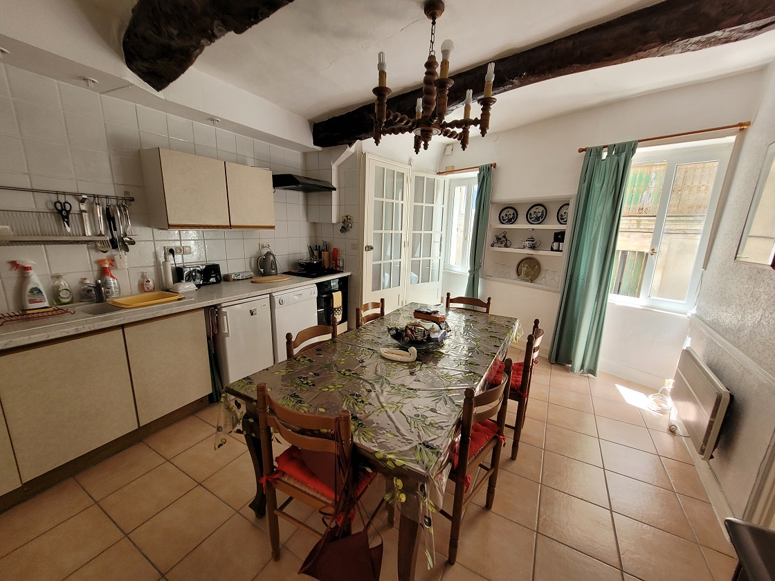 2-bedroom House In Laurens, France (92 M²)
