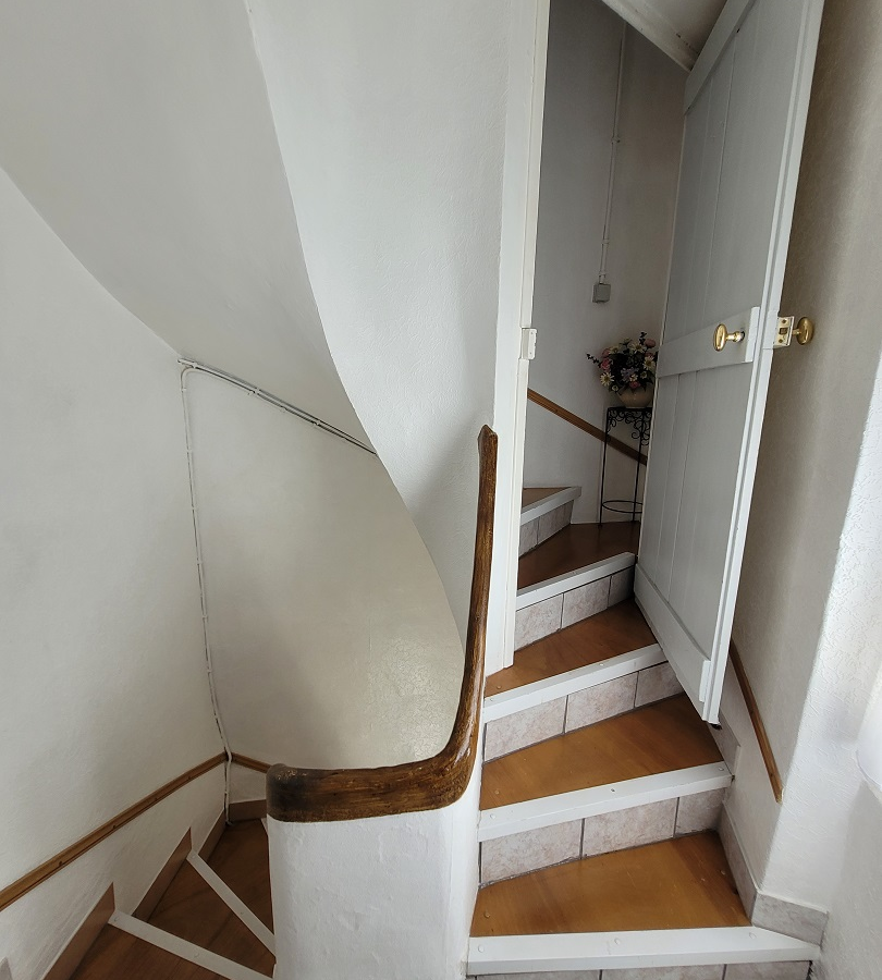 2-bedroom House In Laurens, France (92 M²)