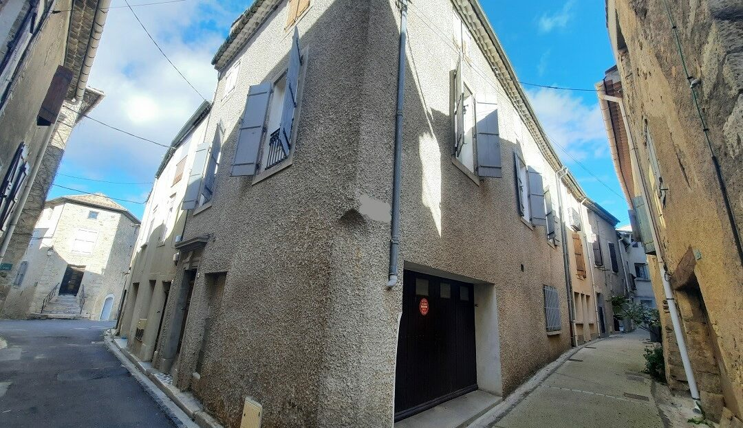 2-bedroom House In Saint Genies De Fontedit, France (90 M²)