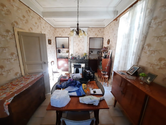2-bedroom House In Saint Genies De Fontedit, France (90 M²)