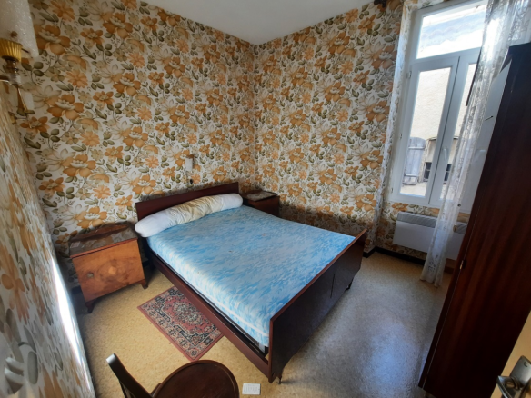 2-bedroom House In Saint Genies De Fontedit, France (90 M²)