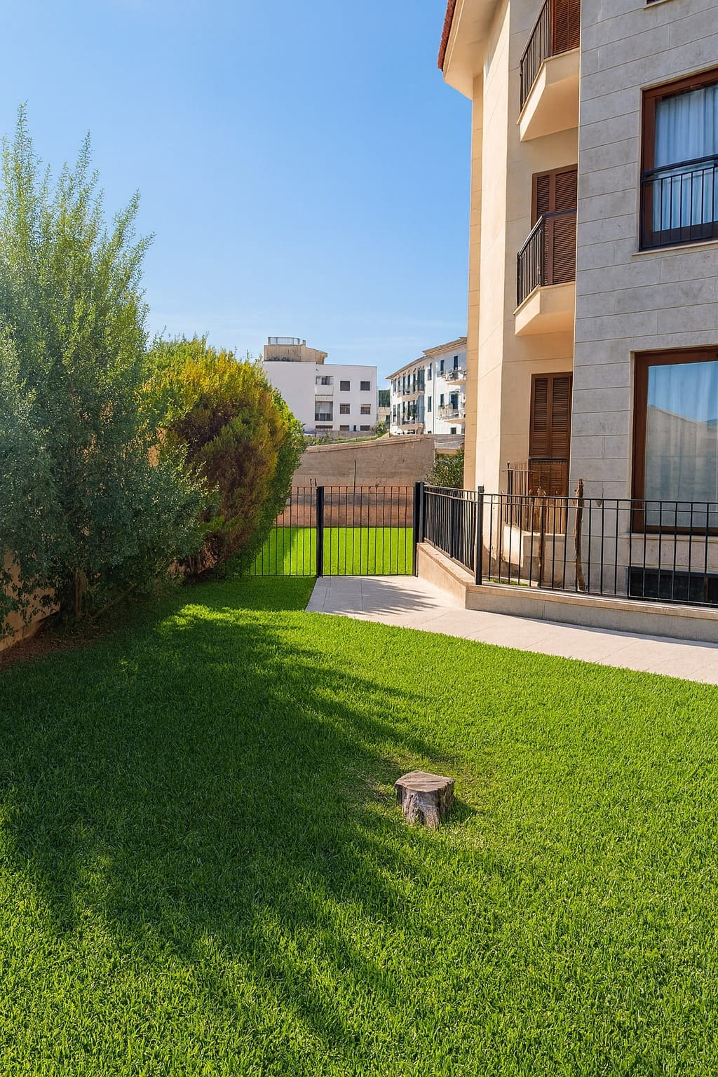 3-bedroom Apartment In Alaro, Spain (93 M²)