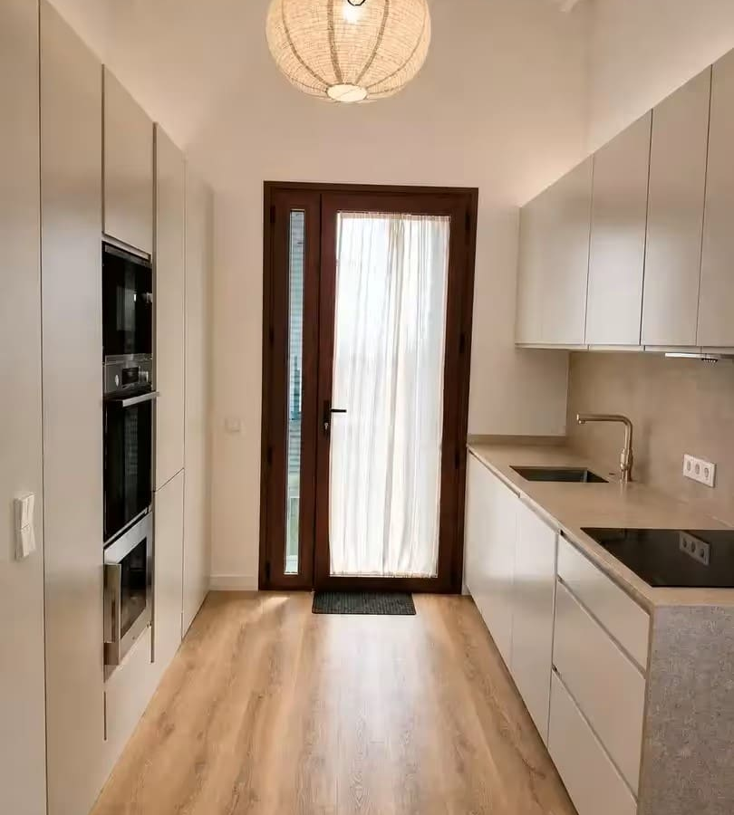 2-bedroom Apartment In Palma De Mallorca, Spain (62 M²)