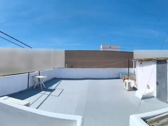 3-bedroom Apartment In Palma De Mallorca, Spain (110 M²)