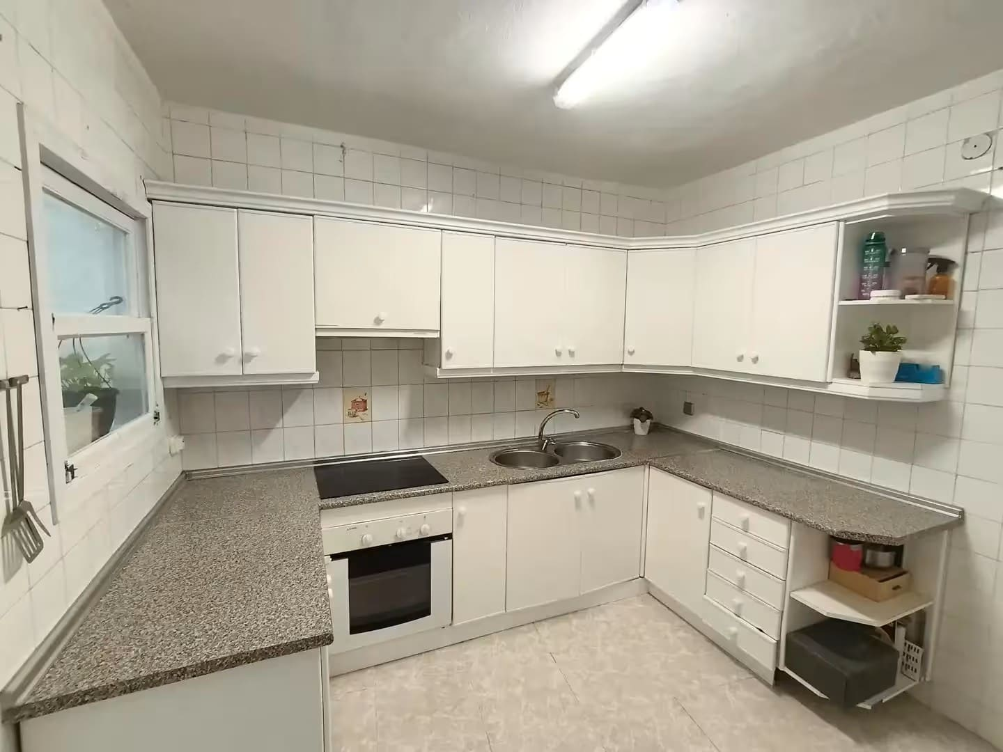 3-bedroom Apartment In Palma De Mallorca, Spain (110 M²)