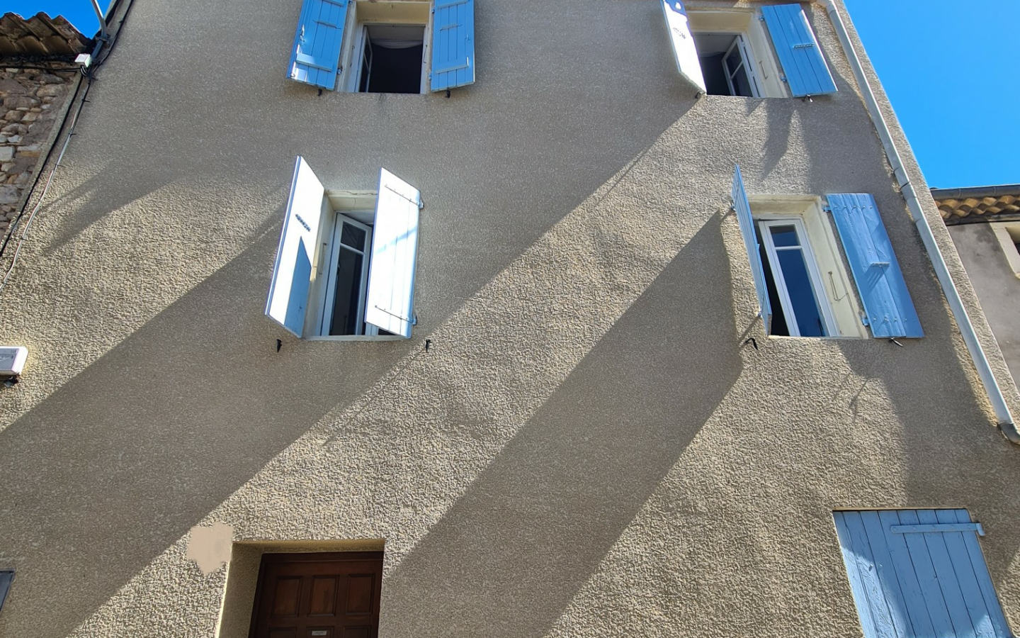 2-bedroom House In Cessenon Sur Orb, France (67 M²)
