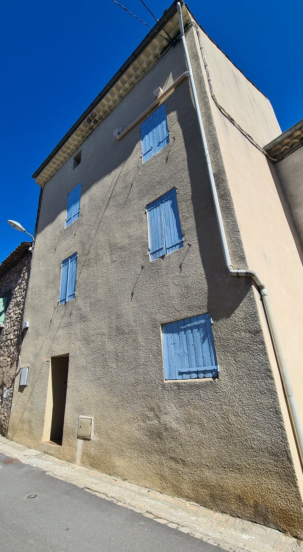 2-bedroom House In Cessenon Sur Orb, France (67 M²)