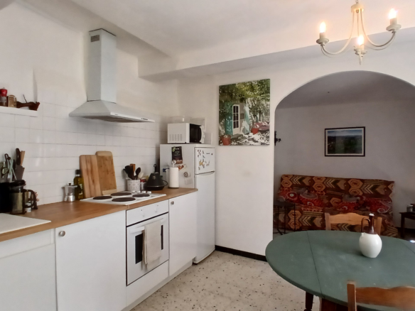 2-bedroom House In Cessenon Sur Orb, France (67 M²)