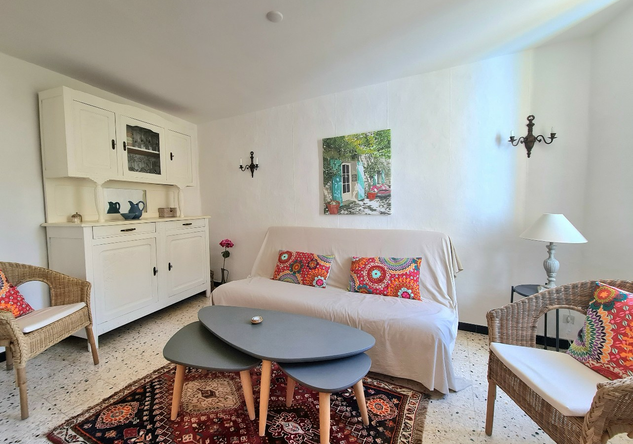 2-bedroom House In Cessenon Sur Orb, France (67 M²)