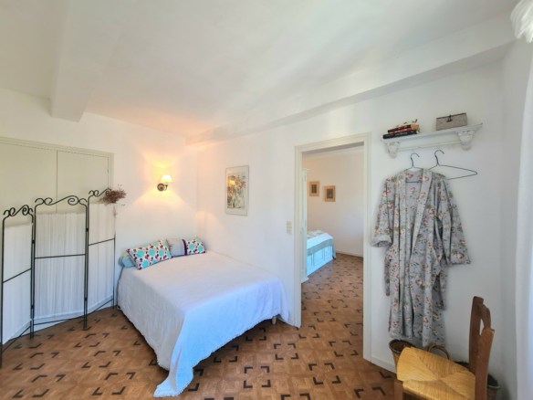 2-bedroom House In Cessenon Sur Orb, France (67 M²)