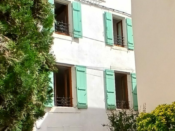 2-bedroom House In Cessenon Sur Orb, France (80 M²)