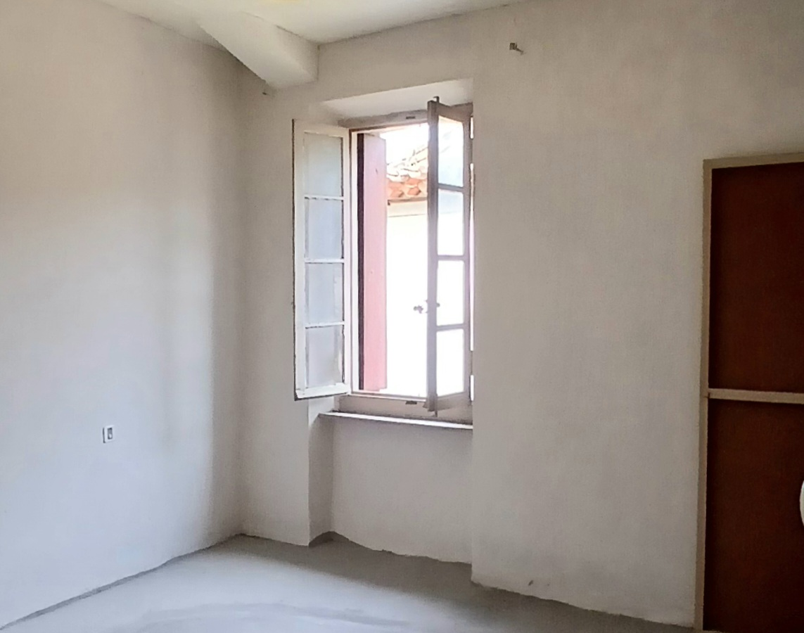 3-bedroom House In Cessenon Sur Orb, France (86 M²)