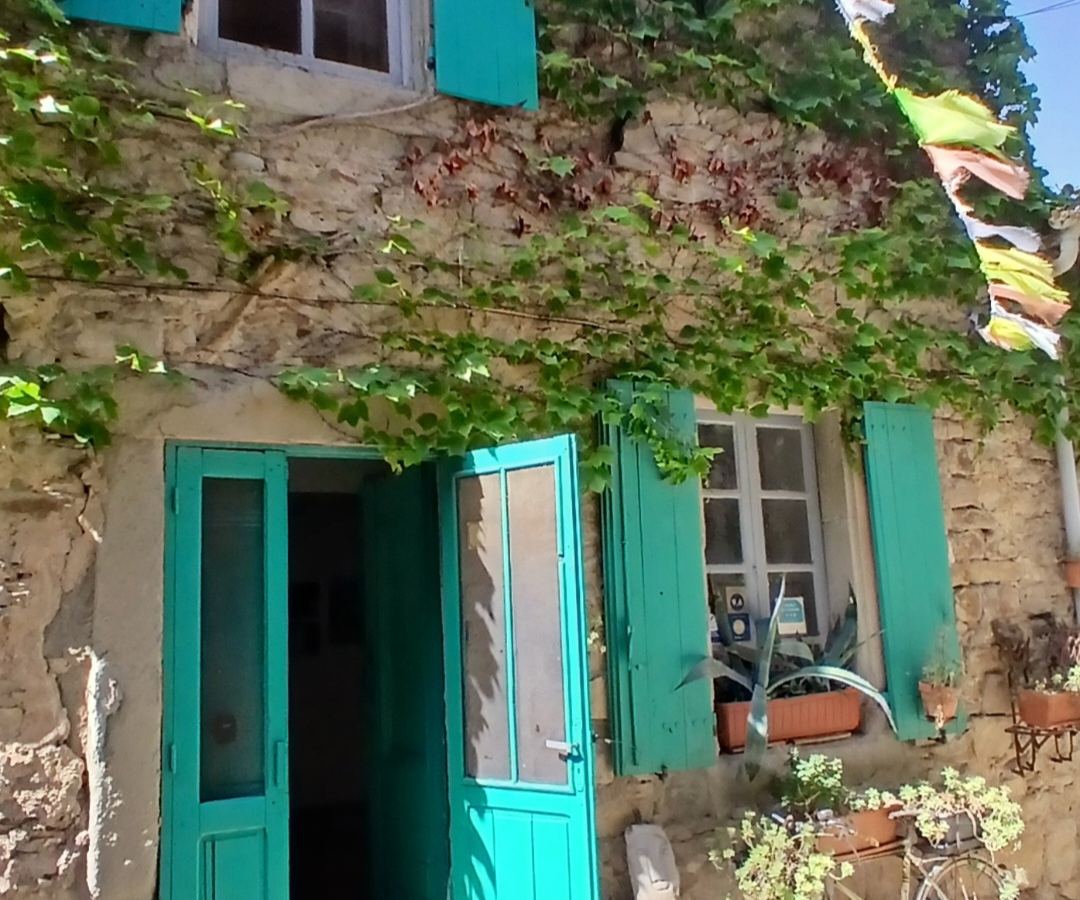 3-bedroom House In Olonzac, France (145 M²)