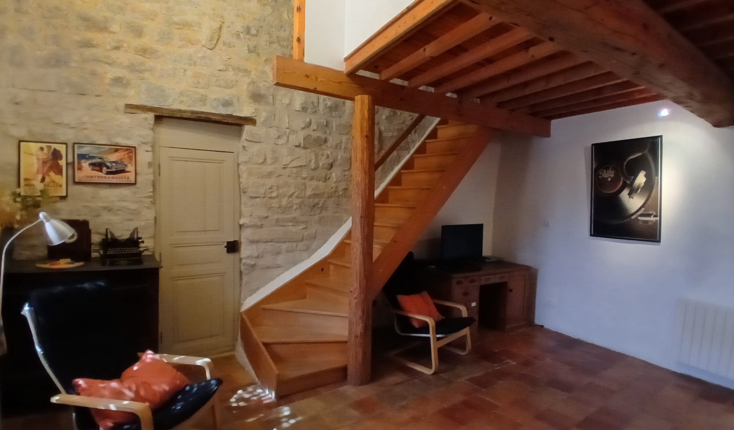 3-bedroom House In Olonzac, France (145 M²)