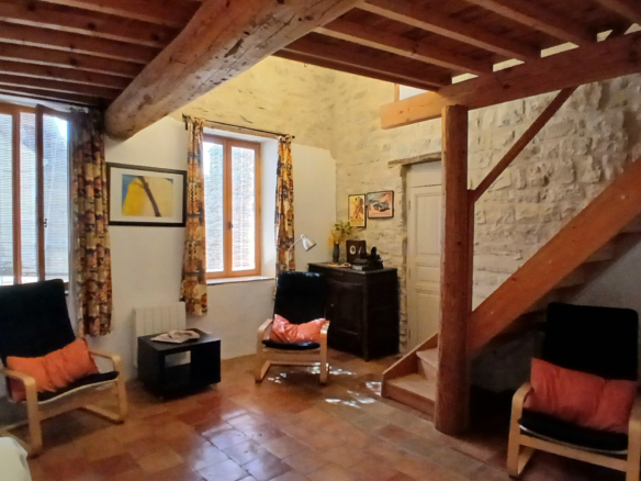 3-bedroom House In Olonzac, France (145 M²)