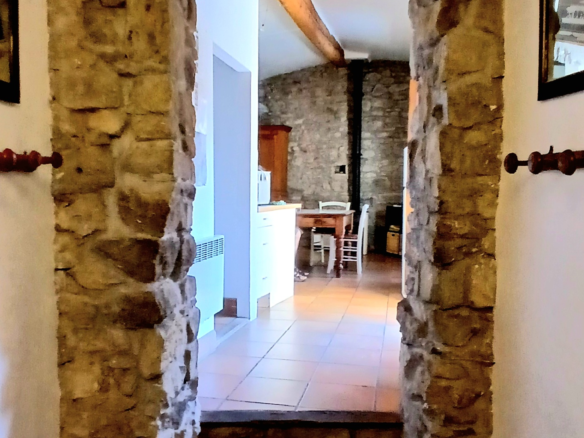 3-bedroom House In Olonzac, France (145 M²)