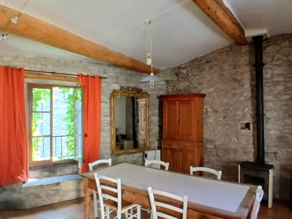 3-bedroom House In Olonzac, France (145 M²)