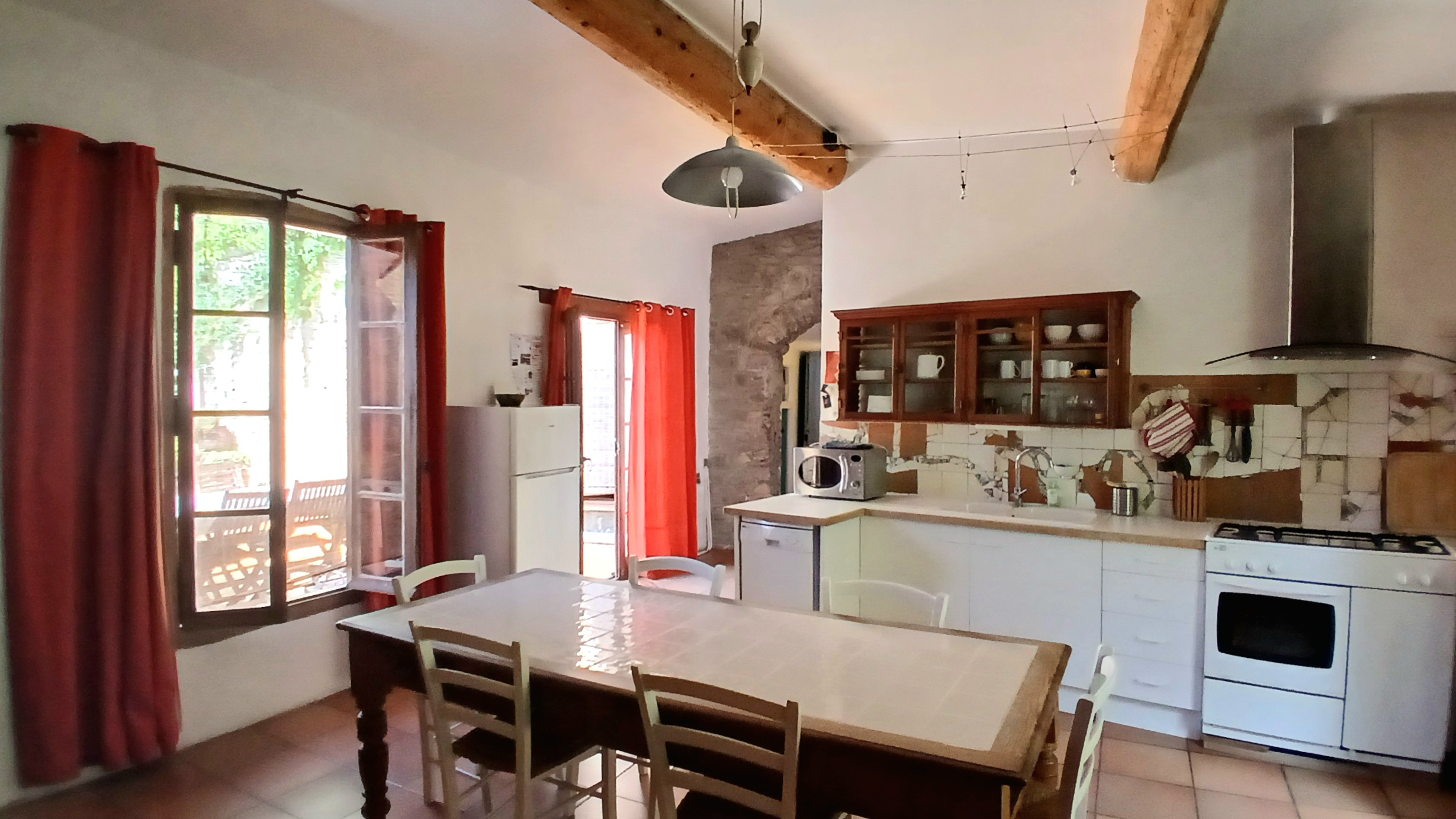 3-bedroom House In Olonzac, France (145 M²)