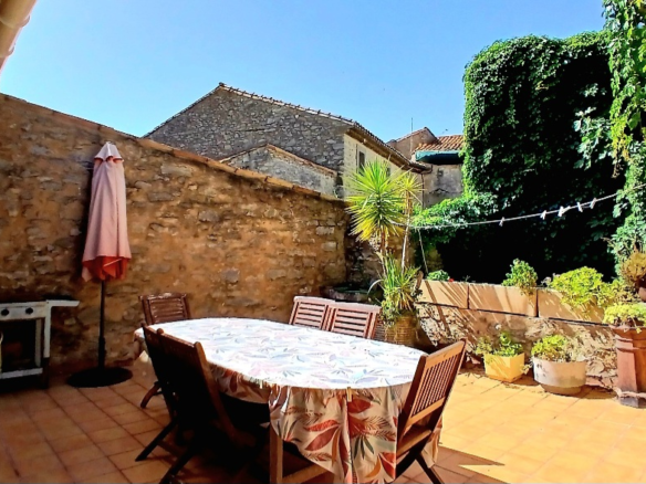 3-bedroom House In Olonzac, France (145 M²)