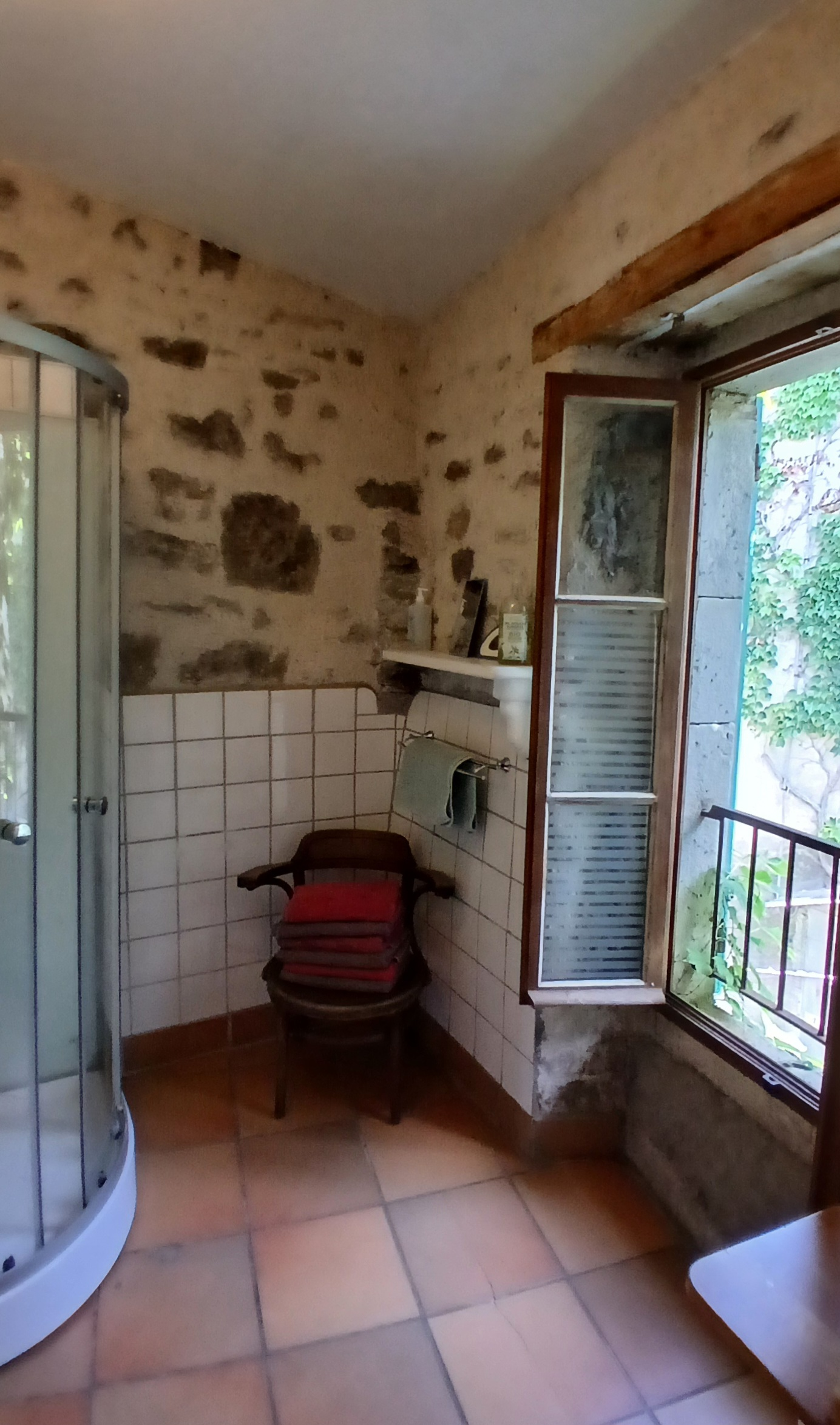 3-bedroom House In Olonzac, France (145 M²)