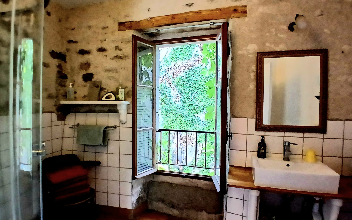 3-bedroom House In Olonzac, France (145 M²)