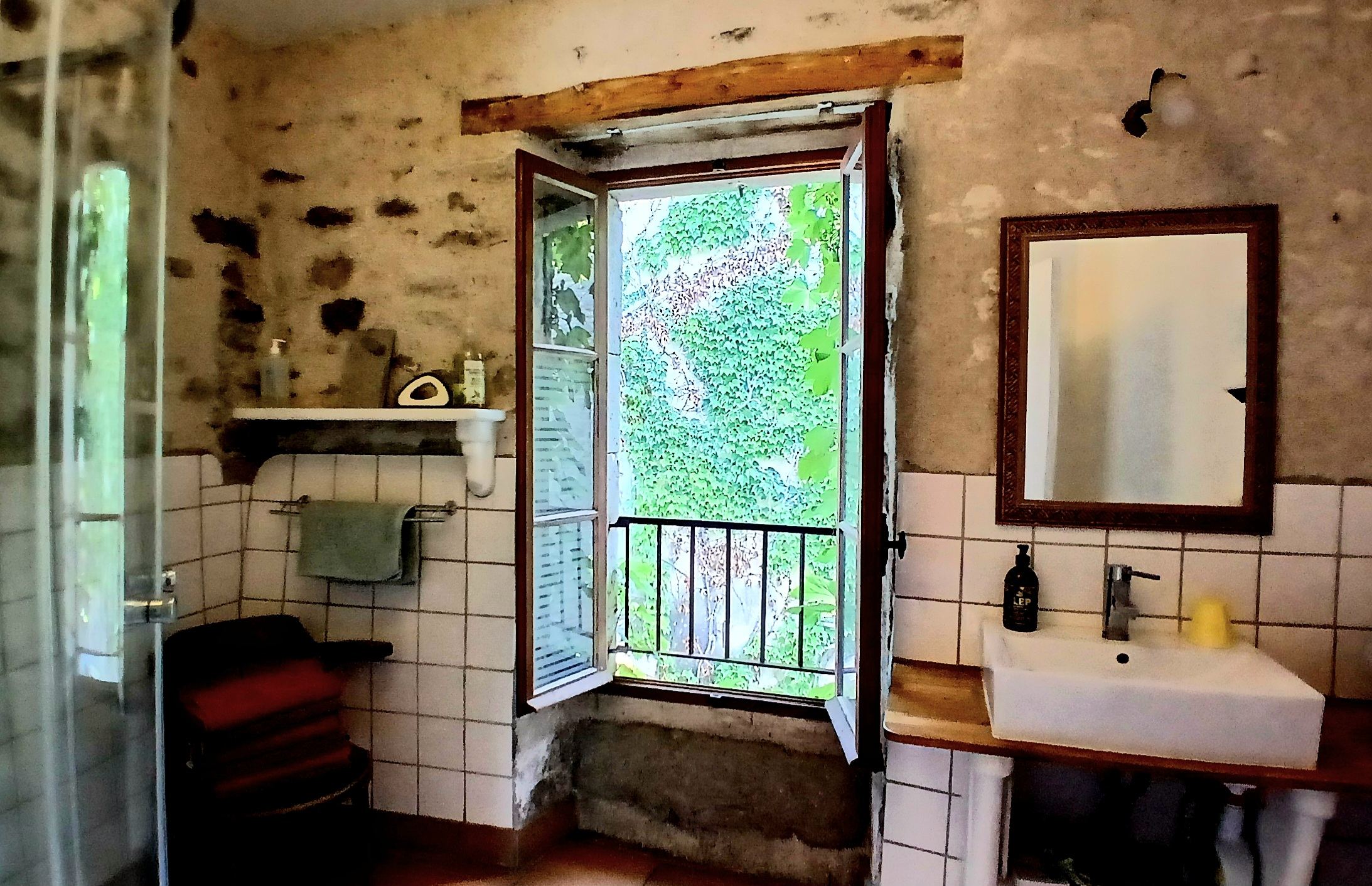 3-bedroom House In Olonzac, France (145 M²)