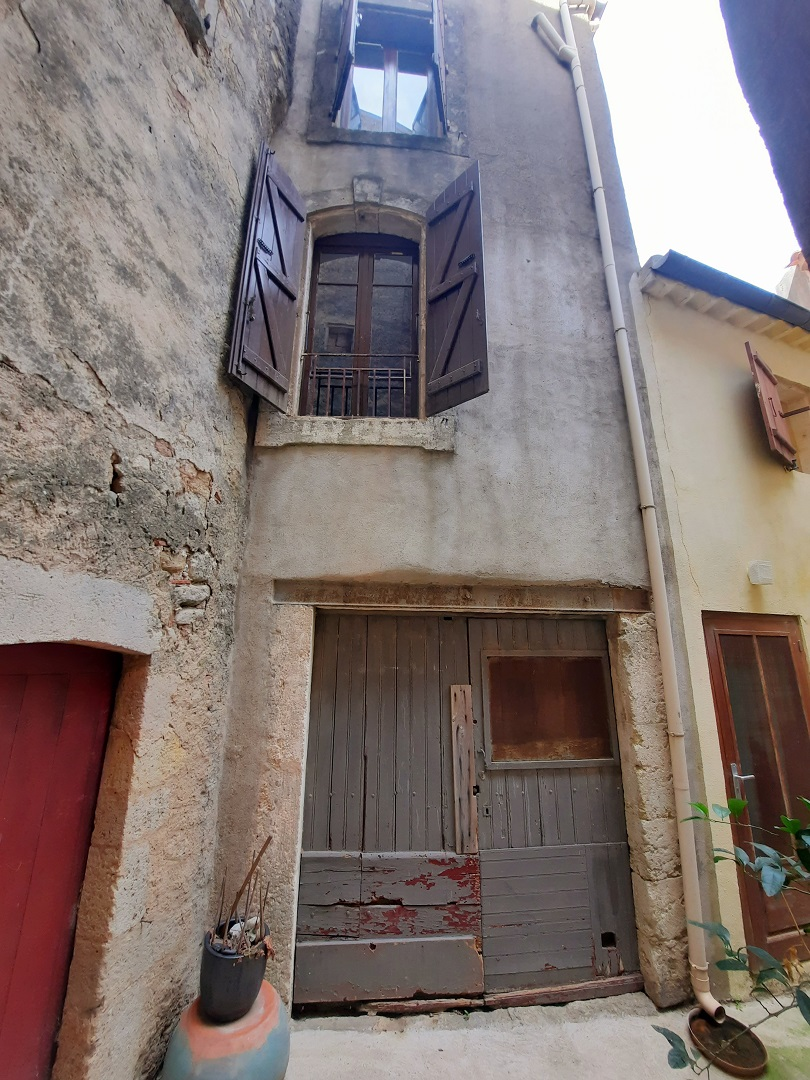 3-bedroom House In Thezan Les Beziers, France (82 M²)