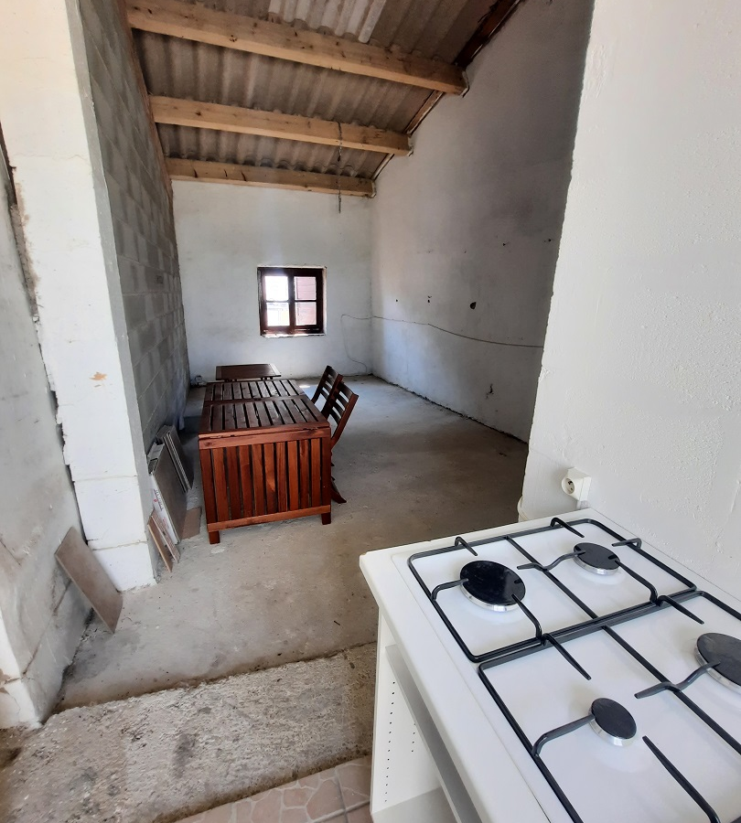3-bedroom House In Thezan Les Beziers, France (82 M²)