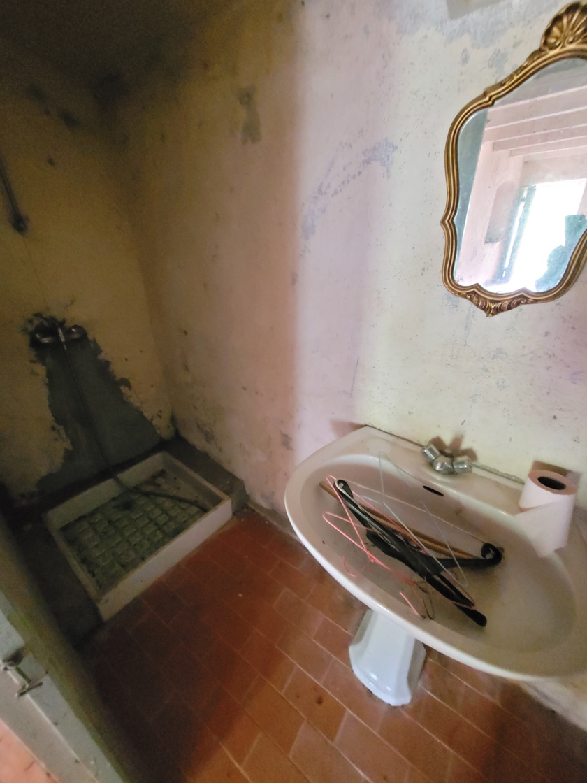 COU59000EHjpg-27f9d1 2-bedroom House In Saint Pons De Thomieres, France