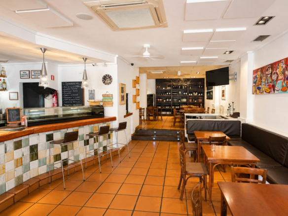 Commercial Premises In Jávea, Spain (105 M²)