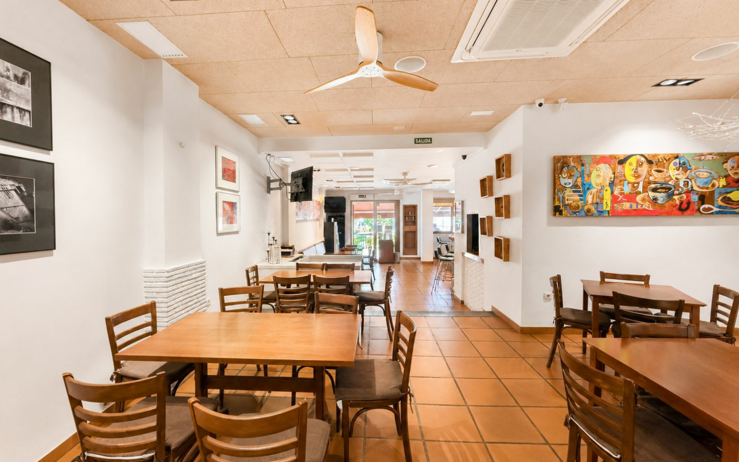Commercial Premises In Jávea, Spain (105 M²)